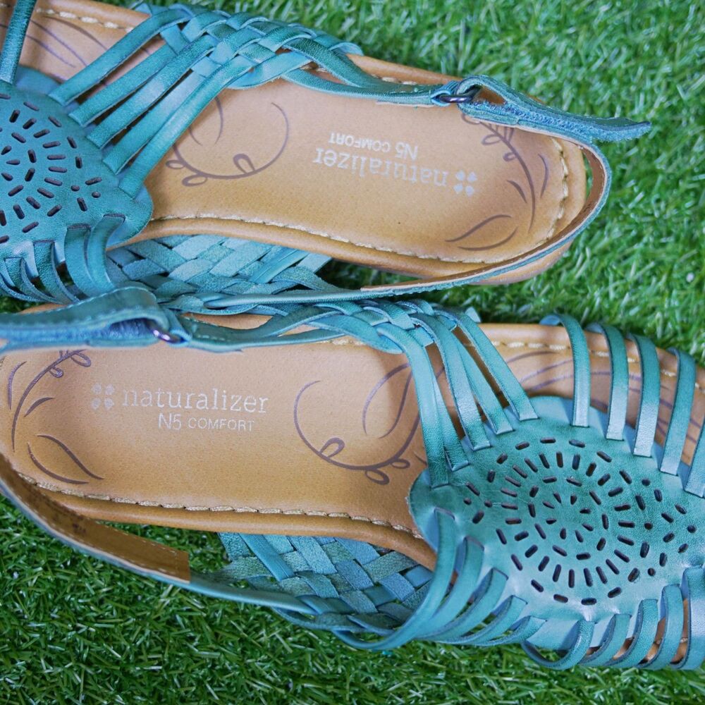 Naturalizer Wendy Huarache Sandal - Women's Size 11 - Picture 5 of 6